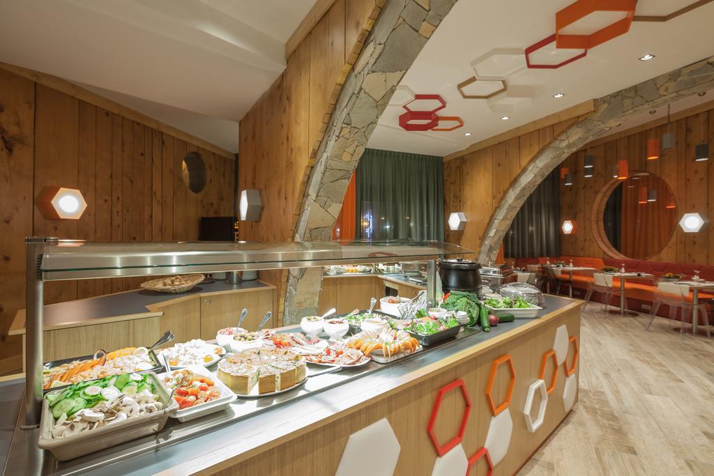 Royal Ours Blanc Boutique Hotel & Spa Alpe d'Huez Eksteriør billede
