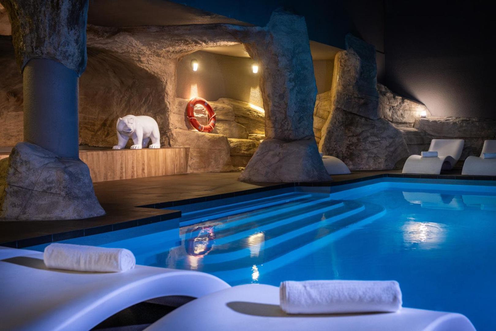 Royal Ours Blanc Boutique Hotel & Spa Alpe d'Huez Eksteriør billede